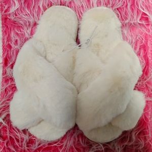 New Woman Vegan Plush Crisscross Slippers